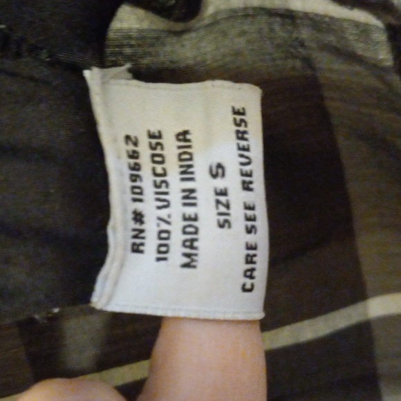 Blouse by Tulip - Picture 6 of 7